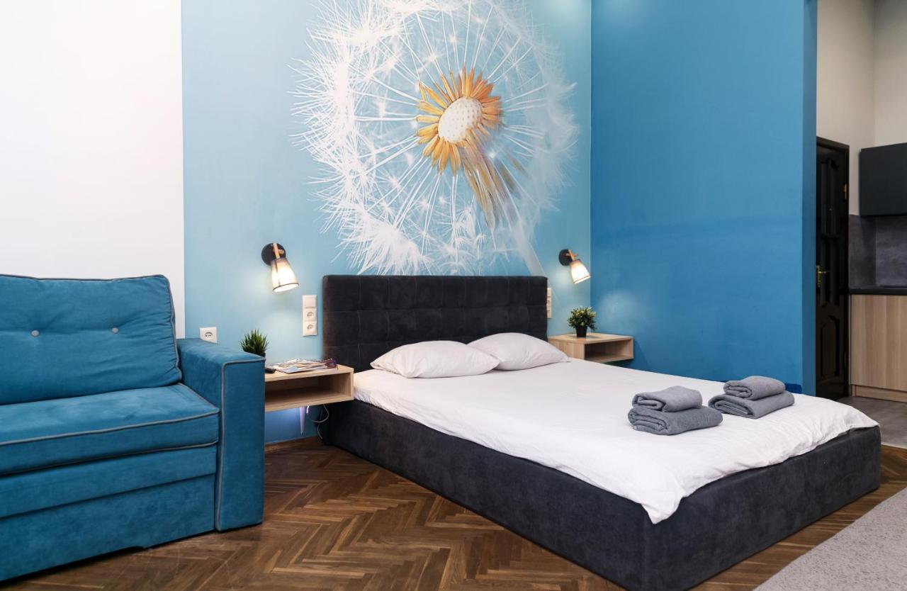 Main Square Apartment Good Stay In The City Center 리비프 외부 사진